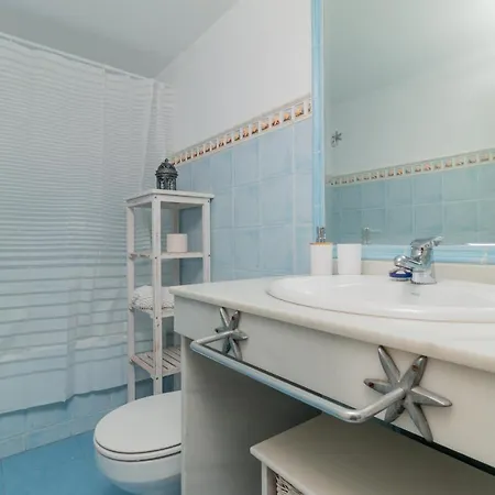 Azonaicas Apartamento *